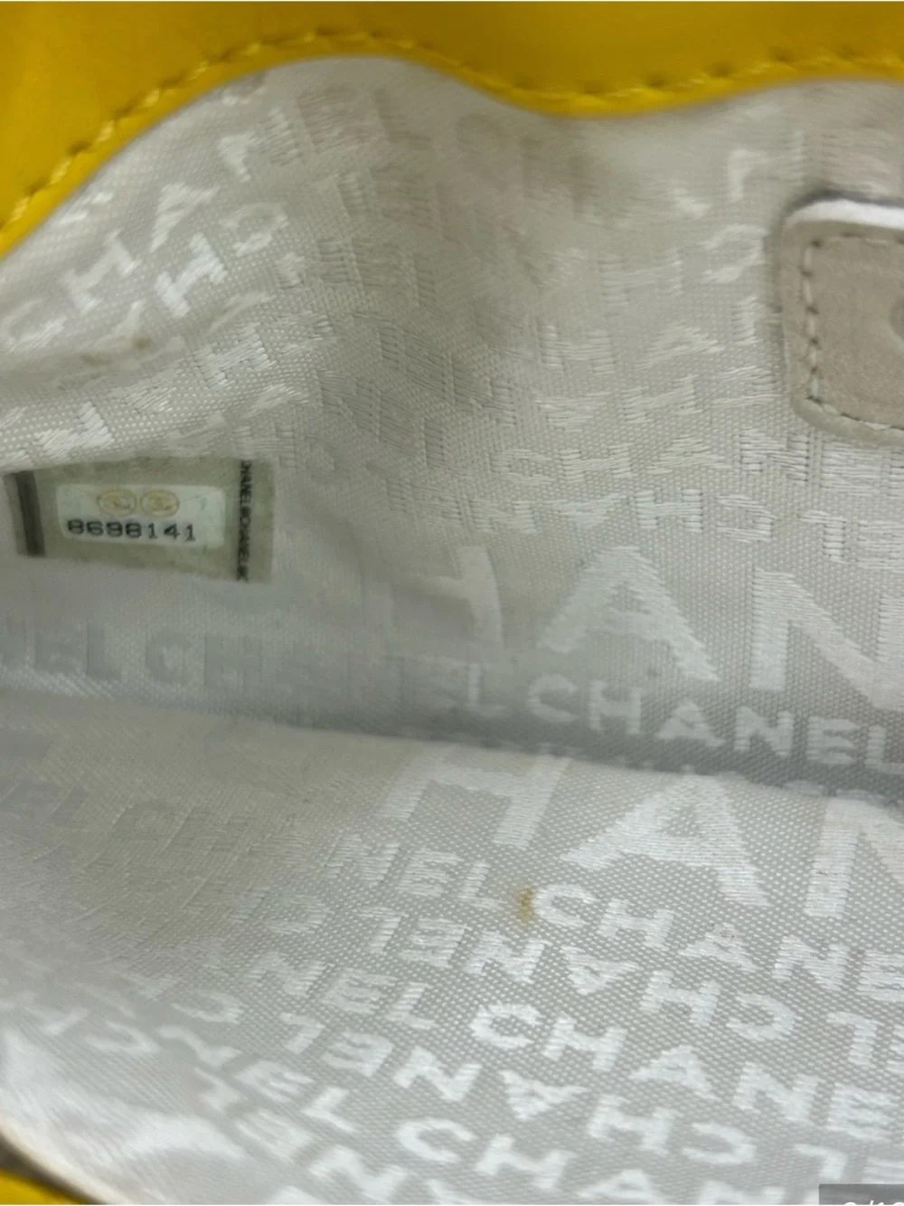 Chanel patent leather floral embossed shoulder bag made in Italy